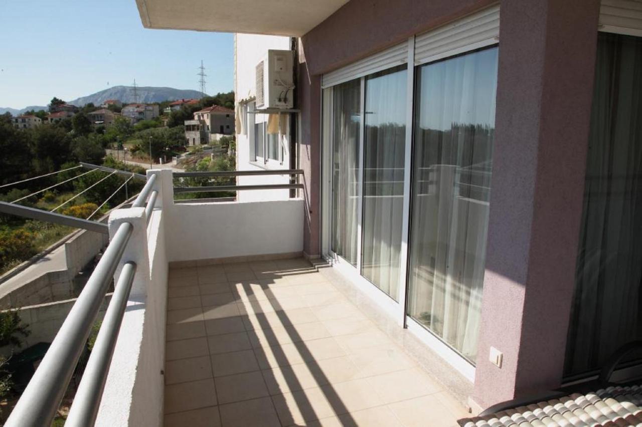 Apartment Toma Kučine Eksteriør bilde